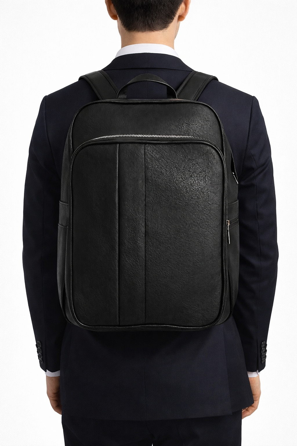 Zaino nero in ecopelle